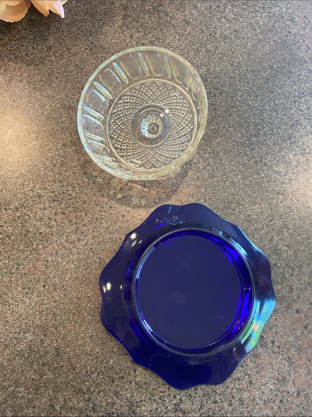 Glass Clear/Royal Blue Serving Dish